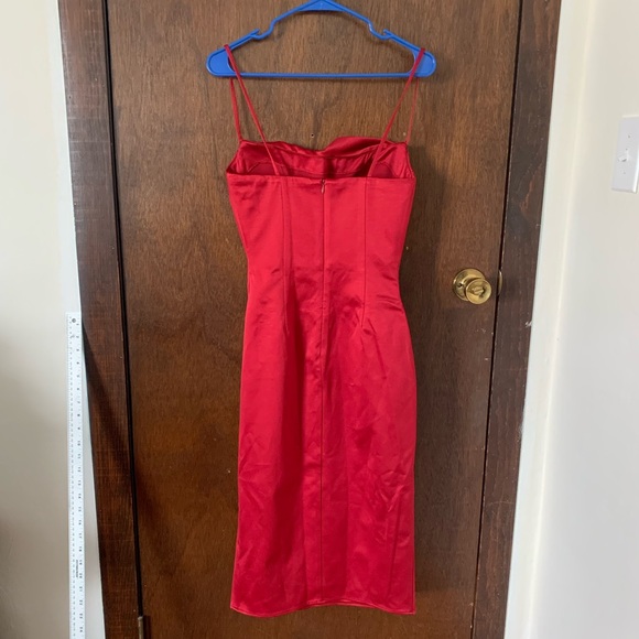 House of CB “Anja” in Wine - Picture 9 of 13